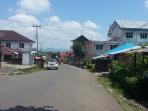 inilah-perempatan-jalan-di-kota-ruteng-yang-tanpa-papan-nama-jalan_20161013_144705.jpg