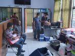 jaksa-temukan-blanko-kosong-tiga-jam-geledah-rumah-adam-djudje.jpg
