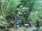 juventius-tongkang-bangun-jalan.jpg
