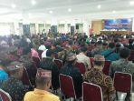 kades-raker-dg-gubernur-di-mabar.jpg