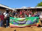 kajari-maumere-jalan-kaki-2-km-saat-kegiatan-jms-di-wairbukan.jpg