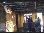 kantor-kelurahan-reo-yang-terbakar-sabtu-8-oktober-2022.jpg