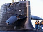 kapal-selam-2900-ton-milik-jepang-ringsek-usai-tabrakan-dengan-kapal-china-lihat-foto-fotonya.jpg