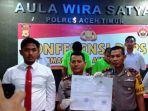 kapolres-aceh-timur-akbp-wahyu-kuncoro-memperlihatkan-tersangka.jpg