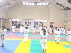 kempo-suasana-latihan-para-atlet-kenshikempo-di-gedung.jpg