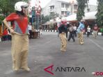 lomba-lari-karung-2018_20180815_104128.jpg