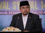 menteri-agama-menag-yaqut-cholil-quomas-di-kantor-kemenag.jpg