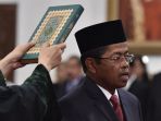 menteri-sosial-idrus-marham-mengucapkan-sumpah-jabatan-saat-pelantikan-di-istana-negara_20180824_214445.jpg