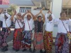 pakaian-adat-tts_20170728_164231.jpg