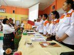 paket-doa-saat-menyerahkan-syarat-dukungan-kepada-kpu-ngada.jpg