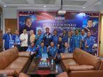 para-pengurus-dpc-partai-demokrat-kabupaten-ngada-saat-pose-bersama.jpg
