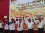 paslon-gubernur-ntt-nyanyikan-lagu-flobamora_20180216_171434.jpg