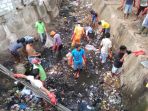 pasukan-kuning-bersihkan-kasli-naikoten_20180802_164157.jpg