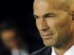 pelatih-real-madrid-zinedine-zidane_20170104_092134.jpg