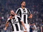 penyerang-juventus-gonzalo-higuain-kiri-merayakan-golnya.jpg