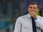 pesepak-bola-legendaris-ukraina-andriy-shevchenko-turun-ke-jalan-protes-invasi-rusia.jpg
