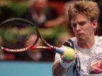 petanis-kevin-anderson.jpg