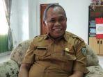 plh-sekda-mabar-ismail-surdi-saat-ditemui-di-ruang-kerjanya.jpg