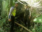 polisi-melakukan-olah-tkp-laka-lantas-di-benteng-jawa_20180503_081526.jpg