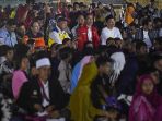 presiden-joko-widodo-tengah-didampingi-gubernur-ntb-tgb-zainul-majdi-ketiga-kanan_20180903_091659.jpg