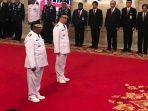 presiden-jokowi-lantik-sekretaris-daerah-provinsi-riau-menjadi-plt-gubernur-riau.jpg