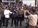 presiden-jokowi-saat-turun-dari-mobil.jpg