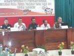 rapat-pleno-di-kpud-lembata-7.jpg
