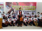 relawan-ganjar-di-nagekeo-deklarasi-dukung-ganjar-pranowo-jadi-capres-ri-2024-2029.jpg