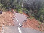 ruas-jalan-nasional-labuan-bajo-ruteng-34-titik-sudah-bisa-dilewati-4-titik-masih-ditangani.jpg