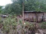 rumah-salah-satu-warga-yang-nyaris-ambruk-diterjang-banjir-di-bantaran-kali-noemeto.jpg