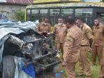 salah-satu-mobil-rusak-di-bengkel-langkas.jpg