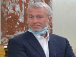 seusai-rapat-di-kyiv-roman-abramovich-diduga-terkena-chloropicrin-racun-perang-dunia-i.jpg