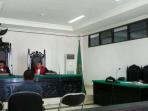 sidang-kasus-uep-flotim_20151117_191059.jpg