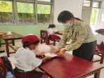 siswa-sdk-citra-bangsa-kupang-menjalankan-ptm-dengan-prokes-ketat.jpg