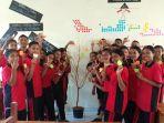 siswa-siswi-sma-n-5-kota-kupang-usai-merangkai-pohon-literasi.jpg
