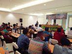 suasana-kegiatan-bimbingan-tennis-peningkatan-layanan-kua-berbasis-it.jpg