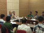 suasana-media-gathering-indonesian-development-forum-di-hotel-swiss-bellin-kristal-kota-kupang.jpg