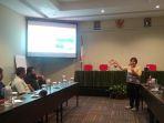 sutriyatmi-atmadireja-dari-koalisi-perempuan-indonesia.jpg