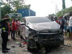 tabrakan-beruntun-di-timor-raya-km-6.jpg