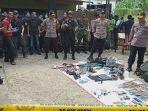 tim-inafis-dan-mabes-polri-menyita-sejumlah-barang-bukti-bom.jpg