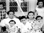 tokoh-pki-dn-aidit-dan-keluarga.jpg