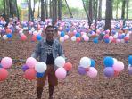tribun-wiki-jiwans-garden-tawarkan-spot-selfie-dengan-konsep-ladang-balon.jpg