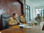 wabup-manggarai-timur-siprianus-habur-saat-memimpin-rakor.jpg