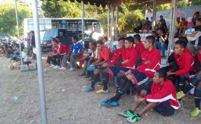 Kain Bunuh Habel di Stadion Merdeka Kupang - 1906_gub_2014_6.jpg