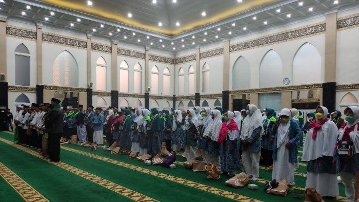 222 Calhaj Lampung Selatan Bertolak ke Asrama Haji Bandar Lampung