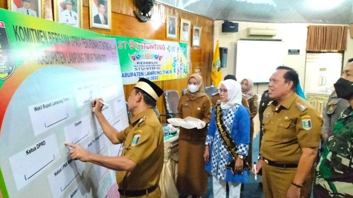Rembuk Percepatan Penurunan Stunting, Pemkab Lampung Timur Tandatangani Komitmen Bersama - Dawam-n-Azwar.jpg