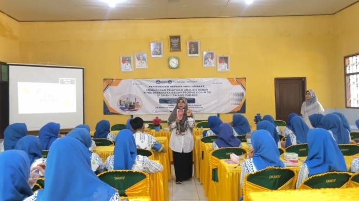 EDUKASI SOAL KOSMETIK - Tim PKM12