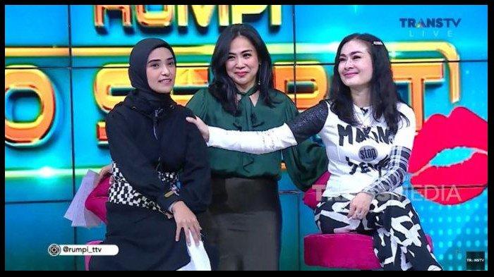Iis Dahlia Berlinang Air Mata Dengar Cerita Pilu Nadya Mustika