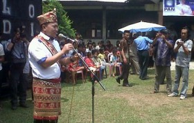 Menhut Berikan Izin HKm ke Gapoktan Sinar Harapan dan Sidodadi