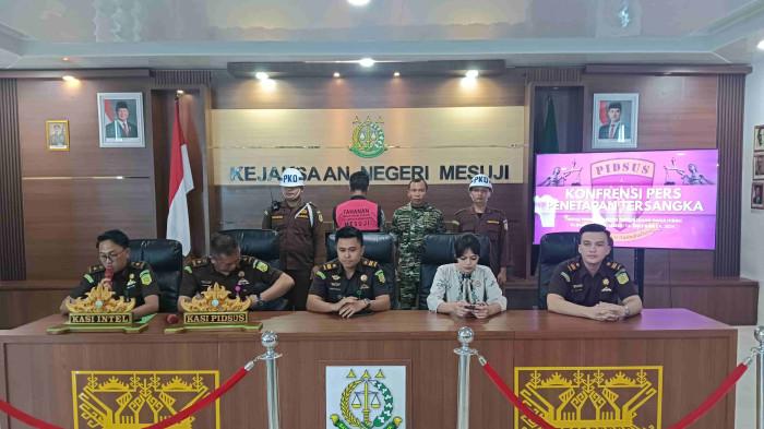 Kejari Mesuji Tetapkan Ketua Bawaslu Deden Jadi Tersangka Korupsi Dana Hibah Pilkada